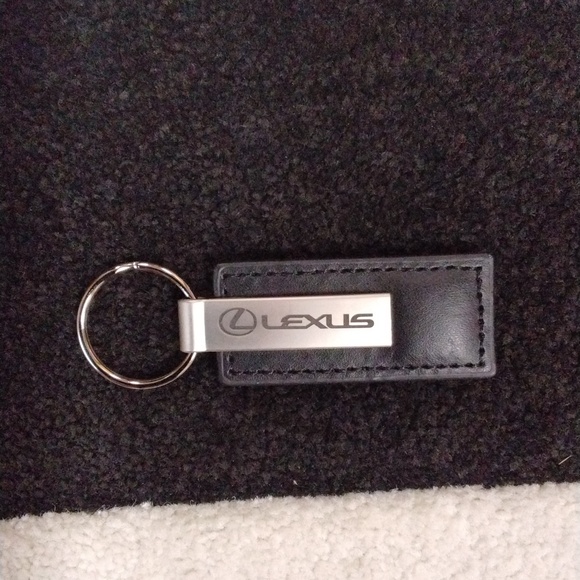 Lexus Silver Keychain Accessory - Picture 3 of 4
